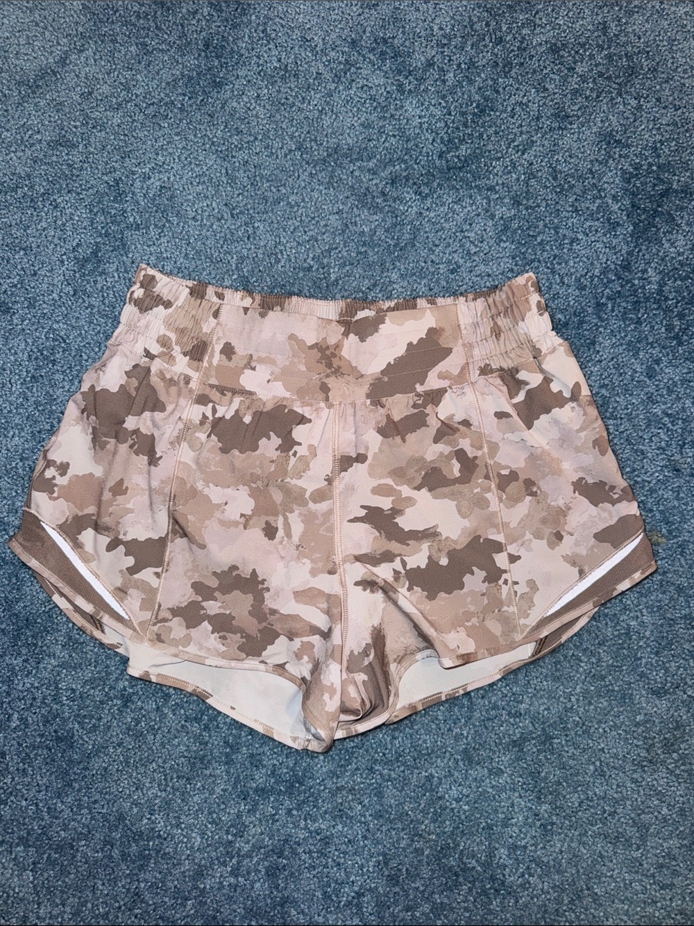 lululemon athletica Desert Camo Athletic Shorts - Beige & Brown
